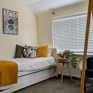 Grand Canal Private Guest house Dublin